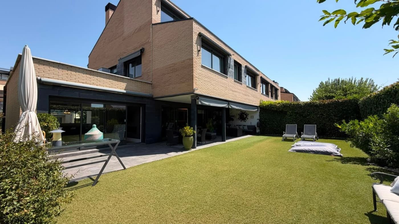 Chalet en Encinar de los Reyes